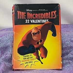 Disney THE INCREDIBLES Valentines Day Cards NIB